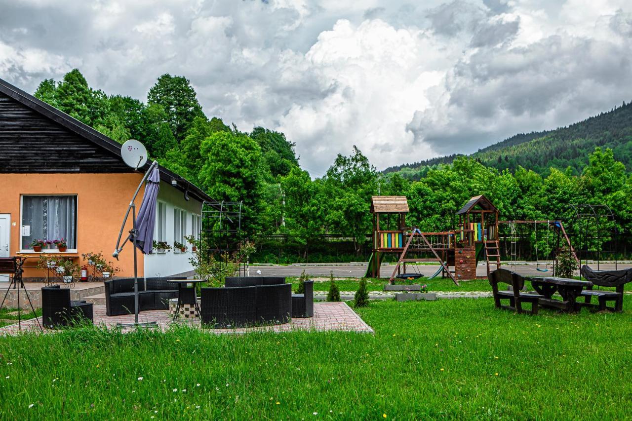 Pensiunea Arc Bucovina Vama  Exteriér fotografie