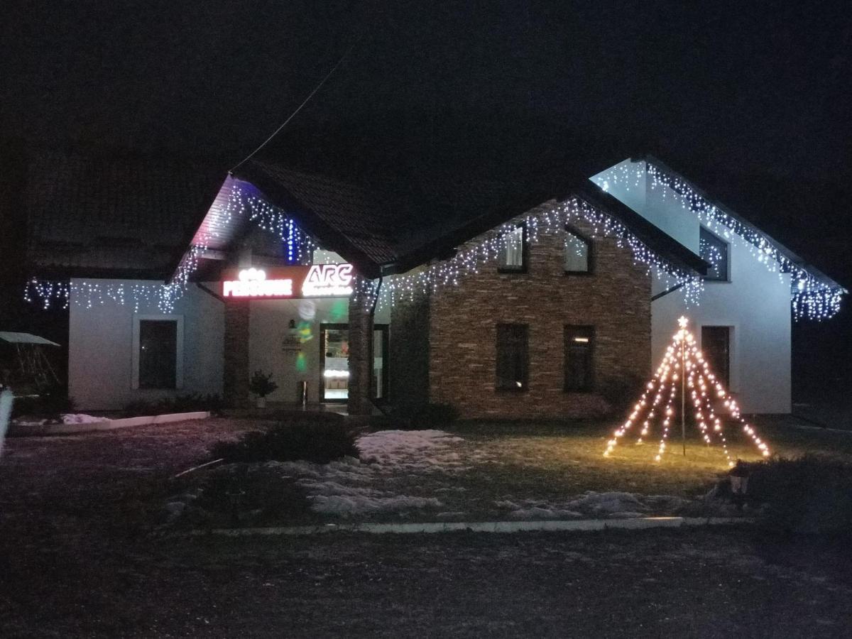 Pensiunea Arc Bucovina Vama  Exteriér fotografie