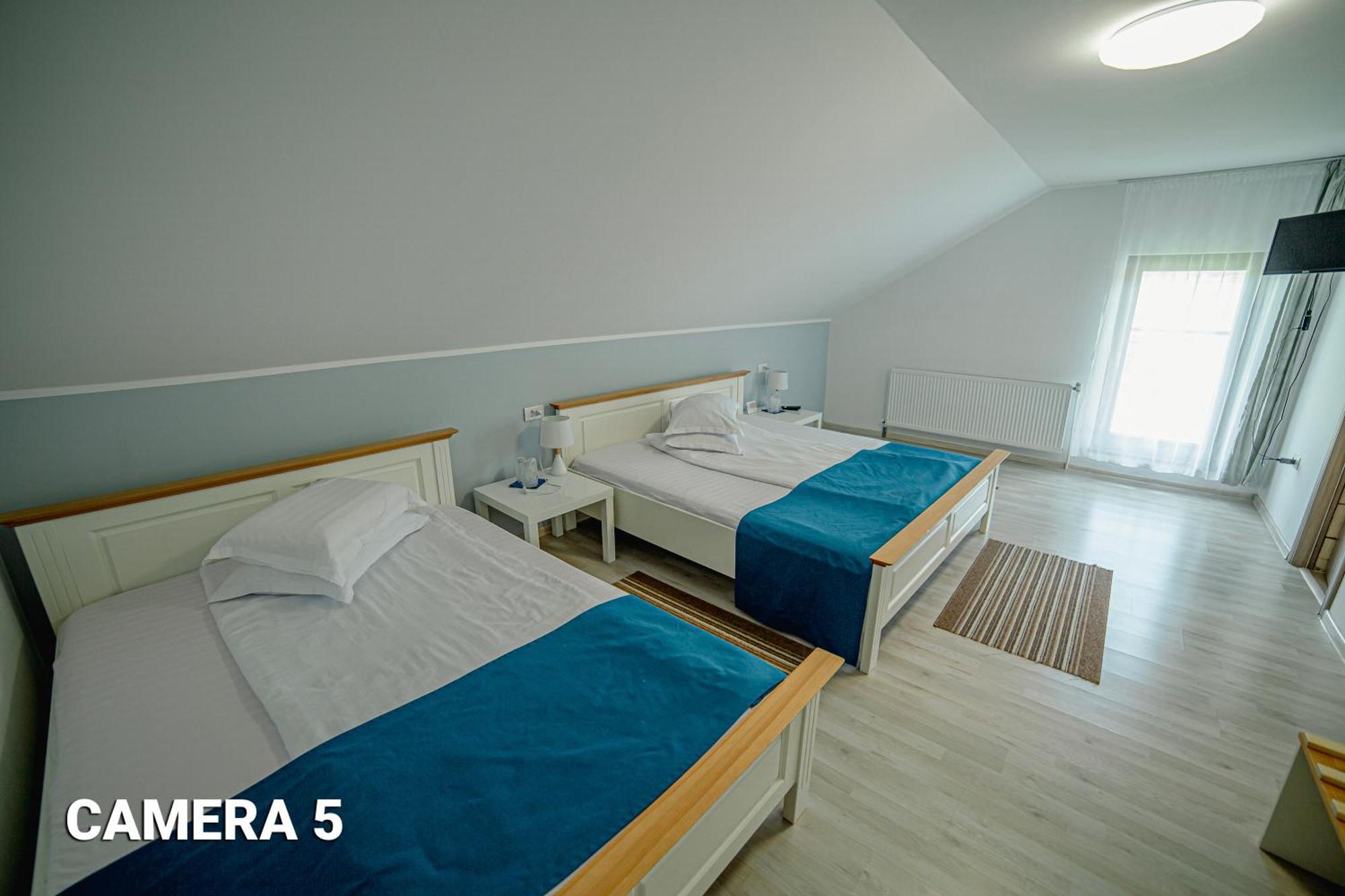 Pensiunea Arc Bucovina Vama  Pokoj fotografie
